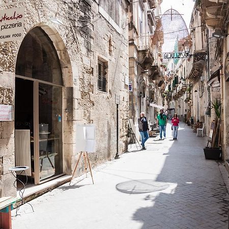 Appartamenti Di Charme Ortigia Marilini Dulini Syracuse Exterior foto