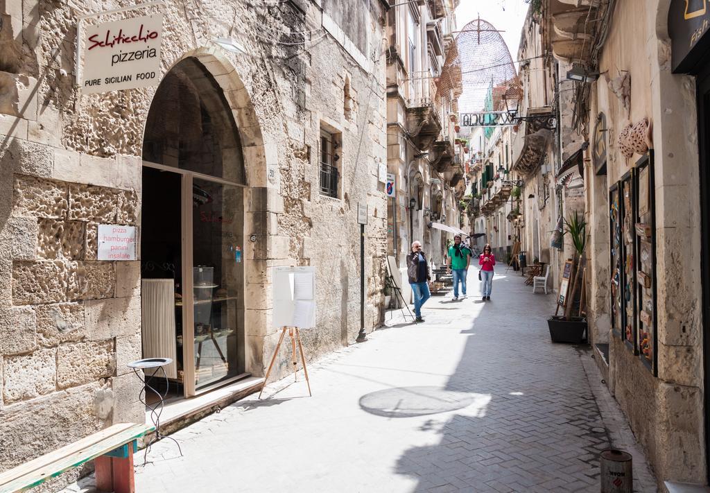 Appartamenti Di Charme Ortigia Marilini Dulini Syracuse Exterior foto